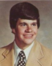 Yearbook portrait of Bob Glenn