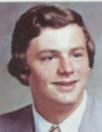 Yearbook portrait of Mike Hart