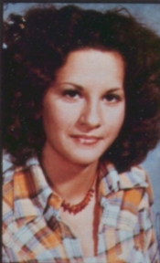 Yearbook portrait of Suzana Popovic